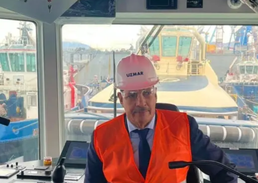 Le directeur général du PAN en Turquie pour la réception provisoire du nouveau remorqueur acquis auprès du chantier naval UZMAR 