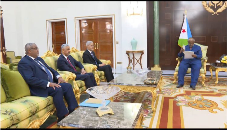 Le Président de la République adresse un message écrit au Président de la République de Djibouti