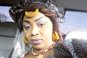 Hawa seck, chanteuse : Une nouvelle voix du Yéla 