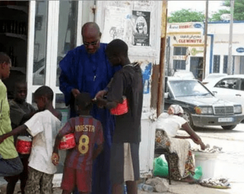 Mauritanie – Trois semaines pour faire disparaître la mendicité : immersion au cœur d’une campagne nationale